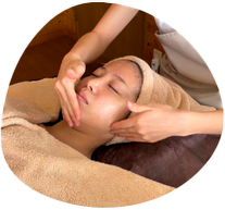 ハーブピーリングの流れ①クレンジング